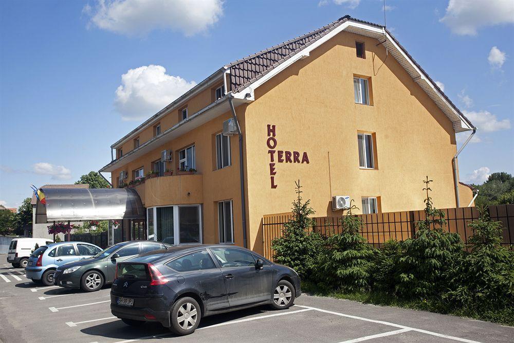 Hotel Terra Oradea Exterior foto