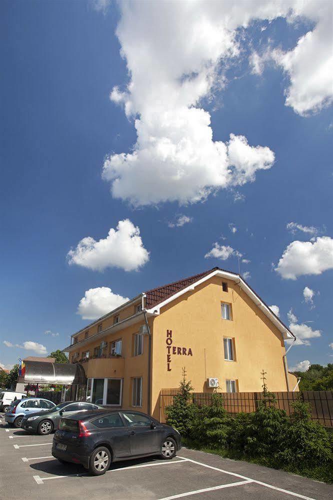 Hotel Terra Oradea Exterior foto